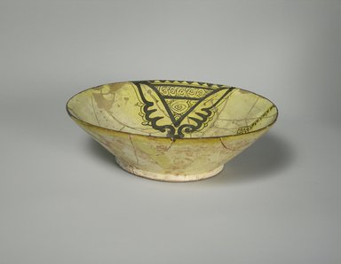 <em>Bowl</em>, late 10th century. Glazed earthenware, 2 9/16 x 8 3/8 in. (6.5 x 21.2 cm). Brooklyn Museum, Gift of Mr. and Mrs. Charles K. Wilkinson, 75.117.2. Creative Commons-BY (Photo: Brooklyn Museum, CUR.75.117.2.jpg)