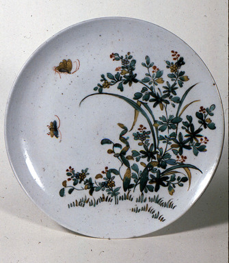  <em>Ko-Kutani Dish</em>, 17th century. Porcelain with overglaze enamel decoration, Diam: 9 3/8 in. (23.8 cm). Brooklyn Museum, Gift of Mr. and Mrs. Samuel H. Lindenbaum, 75.174. Creative Commons-BY (Photo: Brooklyn Museum, CUR.75.174_front.JPG)