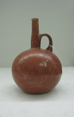  <em>Whistle Bottle</em>, 1000-300 B.C.E. Ceramic, 8 1/2 x 6 1/2 x 6 1/4 in. (21.6 x 16.5 x 15.9 cm). Brooklyn Museum, Gift of Egizia Modiano, 76.166.31. Creative Commons-BY (Photo: Brooklyn Museum, CUR.76.166.31_view1.jpg)