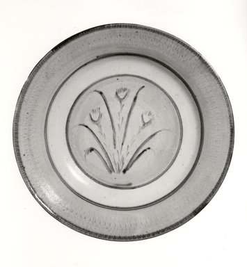 Bernard Leach (English, 1887-1979). <em>Plate</em>, ca. 1935. Porcelain, glazed, 1 1/4 x 7 3/4 in. (3.2 x 19.7 cm). Brooklyn Museum, Gift of Horst Kleindienst, 81.120. Creative Commons-BY (Photo: Brooklyn Museum, CUR.81.120_bw.jpg)