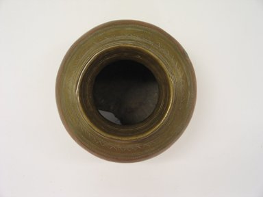  <em>Lota (Water Pot)</em>, 19th century. Brass, copper, 5 5/16 x 6 1/8 in. (13.5 x 15.5 cm). Brooklyn Museum, Gift of Dr. David Rubin, 82.190.7. Creative Commons-BY (Photo: Brooklyn Museum, CUR.82.190.7_top.jpg)