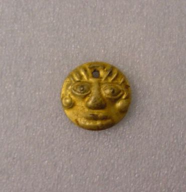  <em>Miniature mask</em>, before C.E. 1532. Gold, 1 3/16 x 2 in. (3 x 5.1 cm). Brooklyn Museum, Gift of the Ernest Erickson Foundation, Inc., 86.224.23. Creative Commons-BY (Photo: Brooklyn Museum, CUR.86.224.23.jpg)