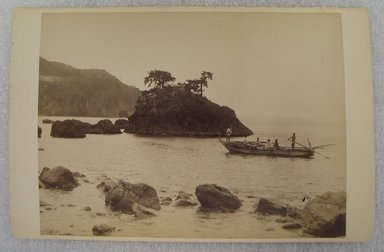  <em>View of Japan</em>, late 19th–early 20th century. Albumen silver photograph mounted on cardboard, with mounting: 4 3/16 x 6 7/16 in. (10.6 x 16.3 cm). Brooklyn Museum, Gift of Matthew Dontzin, 86.256.56 (Photo: Brooklyn Museum, CUR.86.256.56.jpg)