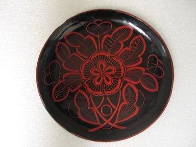  <em>Folk - Lacquer Dish</em>, mid-20th century. Turned wood coated with lacquer, 5/8 x 6 3/8 in. (1.6 x 16.2 cm). Brooklyn Museum, Gift of Dr. Hugo Munsterberg, 87.129.5. Creative Commons-BY (Photo: Brooklyn Museum, CUR.87.129.5_top.jpg)