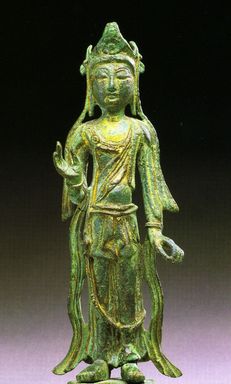  <em>Figure of Standing Bodhisattva Avalokiteshvara</em>, 7th century. Gilt bronze, height: 8 1/2 in. (21.6 cm). Lent by the Carroll Family Collection, L2018.6.17 (Photo: , CUR.L2018.6.17.jpg)