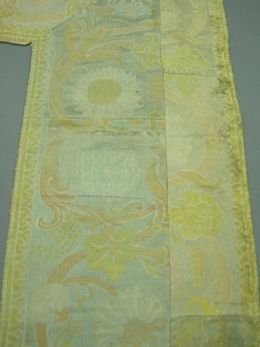  <em>Textile Panel</em>, ca. 1800. Silk, 49 x 123 in. (124.5 x 312.4 cm). Brooklyn Museum, Brooklyn Museum Collection, X1190.3 (Photo: Brooklyn Museum, CUR.X1190.3_detail.jpg)