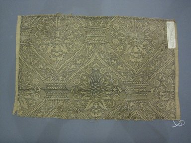 Unknown. <em>Tan Block Print Textile</em>, 16th century. Linen, 21 7/8 x 14 9/16 in.  (55.5 x 37 cm). Brooklyn Museum, Brooklyn Museum Collection, X25 (Photo: Brooklyn Museum, CUR.X25_detail1.jpg)