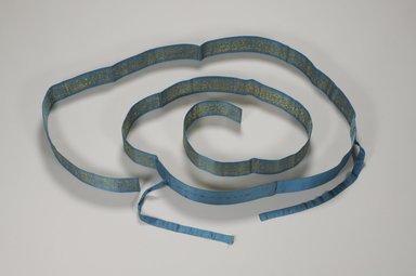  <em>Belt</em>, ca. 1800. Silk, gold, 2 3/4 x 146 in. (7 x 370.8 cm). Brooklyn Museum, Brooklyn Museum Collection, X682.11. Creative Commons-BY (Photo: Brooklyn Museum (in collaboration with National Research Institute of Cultural Heritage, Daejon, Korea), CUR.X682.11_Collins_photo_NRICH.jpg)