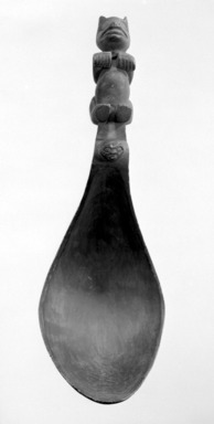 Alaska Native. <em>Feast Spoon with Bear-shaped Handle</em>, 18th–19th century. Wood, 42.5 x 14.7 in.  (108.0 x 37.3 cm). Brooklyn Museum, Brooklyn Museum Collection, X583. Creative Commons-BY (Photo: Brooklyn Museum, X583_bw.jpg)