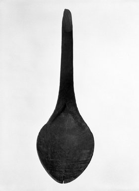 Eskimo. <em>Black Spoon</em>, 1868-1933. Wood, length: 22 cm / 8 5/8 in. Brooklyn Museum, Brooklyn Museum Collection, X844.23. Creative Commons-BY (Photo: Brooklyn Museum, X844.23_bw.jpg)