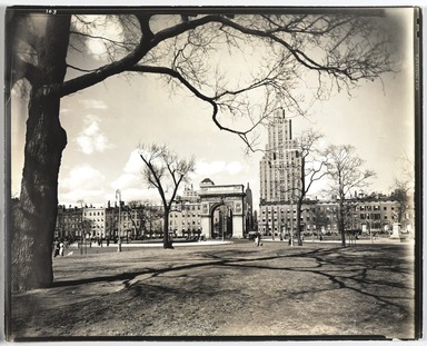 Berenice Abbott (American, 1898-1991). <em>Washington Square Looking North</em>, April 16, 1936. Gelatin silver print, sheet: 8 x 10 in. (20.3 x 25.4 cm). Brooklyn Museum, Brooklyn Museum Collection, X858.47 (Photo: , X858.47_PS9.jpg)
