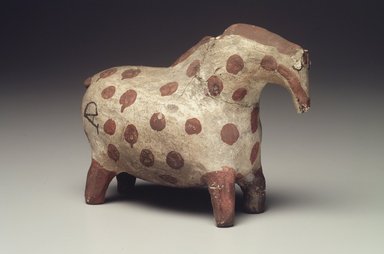 Haak’u (Acoma Pueblo). <em>Vessel in the Shape of a Horse</em>, 1801–1900. Clay, slip, 6 3/4 x 4 7/8 x 3 in. (17.1 x 12.4 x 7.6 cm). Brooklyn Museum, Brooklyn Museum Collection, X898.8. Creative Commons-BY (Photo: Brooklyn Museum, X898.8_transp3693.jpg)