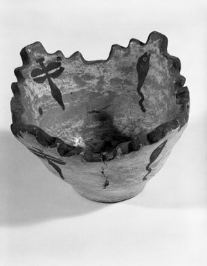 A:shiwi (Zuni Pueblo). <em>Prayer Meal Bowl</em>, late 19th century. Clay, pigment, 2 13/16 x 4 7/8 in. (7.2 x 11.7 cm). Brooklyn Museum, Brooklyn Museum Collection, X922.5. Creative Commons-BY (Photo: Brooklyn Museum, X922.5_bw.jpg)