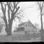 Rapalye, Northeast, Front and Gate, Shore Road, Astoria, Long Island, Built about 1732