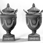 Urns with Covers