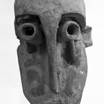 Mask with Asymmetrical Face (Ekekek)