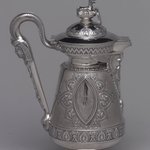 Creamer with Hinged Cover