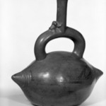 Stirrup Spout Vessel in Form of Conch Shell