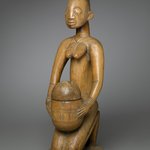 Kneeling Female Figure (Arugba)