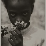 [Untitled] (Child with Apple Blossoms, Tennessee)