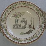 Round Covered Serving Dish