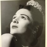 [Untitled]  (Brunette Woman Looking Up to the Left Wearing Tiara)