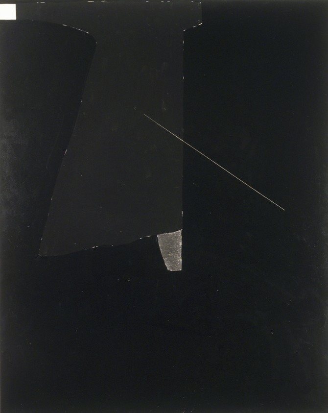 Lois Lane. <em>Joan's Wraith</em>, 1980. Oil and graphite on canvas, 75 x 60 in. (190.5 x 152.4 cm). Brooklyn Museum, Gift of Joan Simon in honor of Jean and David Simon, 1992.111. © artist or artist's estate (Photo: Brooklyn Museum, 1992.111_transpc002.jpg)