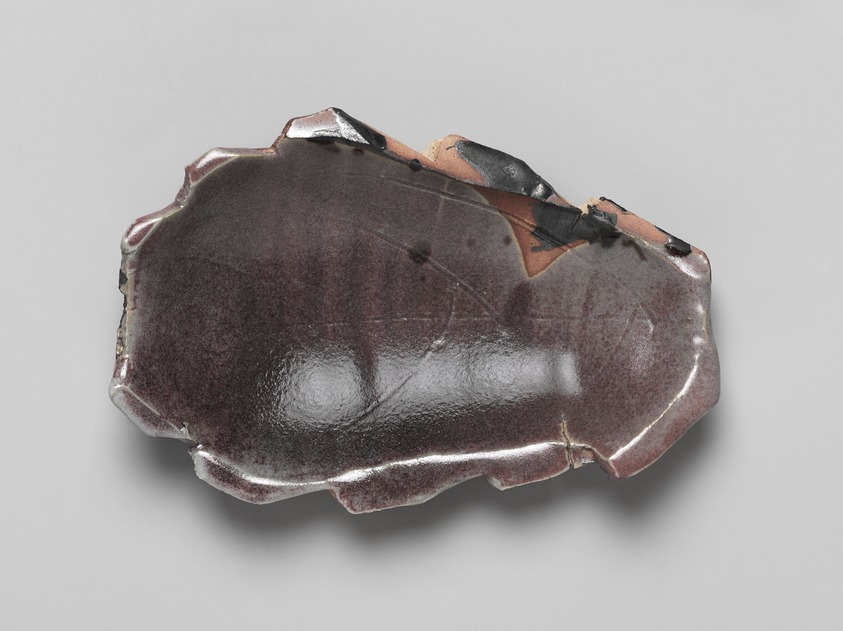 Hamanaka Gesson (Japanese, born 1943). <em>Dish in the Shape of a Leaf, Part of a Set of 6</em>. Glazed stoneware, 1 15/16 × 5 1/8 × 7 7/8 in. (5 × 13 × 20 cm). Brooklyn Museum, Gift of Dr. Susan L. Beningson in memory of Leslie Beller, 2017.28.6 (Photo: , 2017.28.6_PS9.jpg)