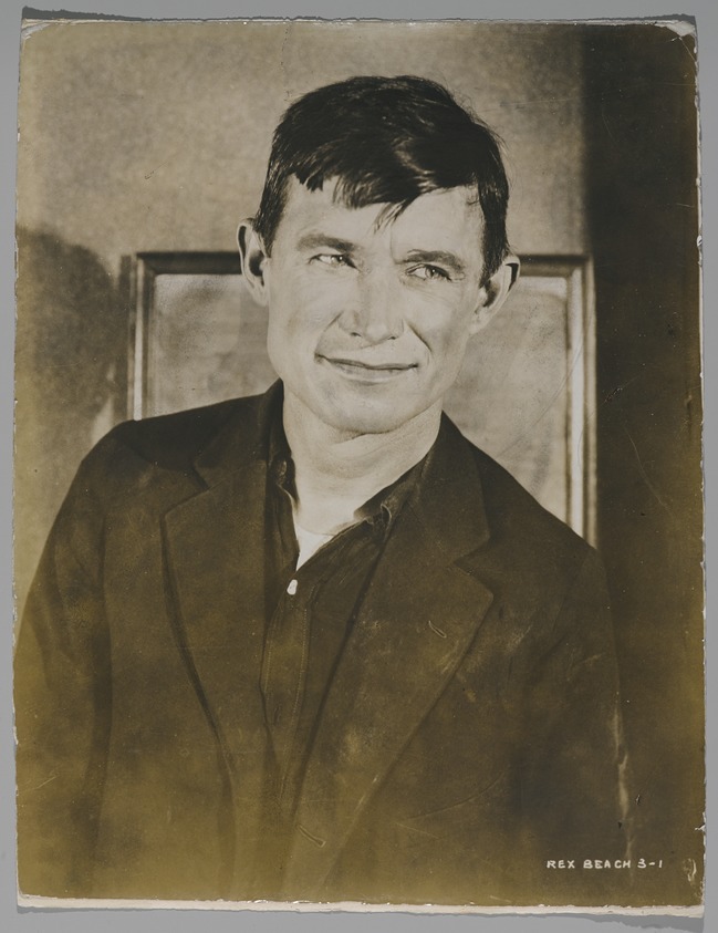 Rex Beach (American). <em>Portrait of Will Rogers</em>. print, sheet: 8 1/2 x 6 1/2 in. (21.6 x 16.5 cm). Brooklyn Museum, Gift of Sam Day, 51.242 (Photo: Brooklyn Museum, 51.242_PS9.jpg)