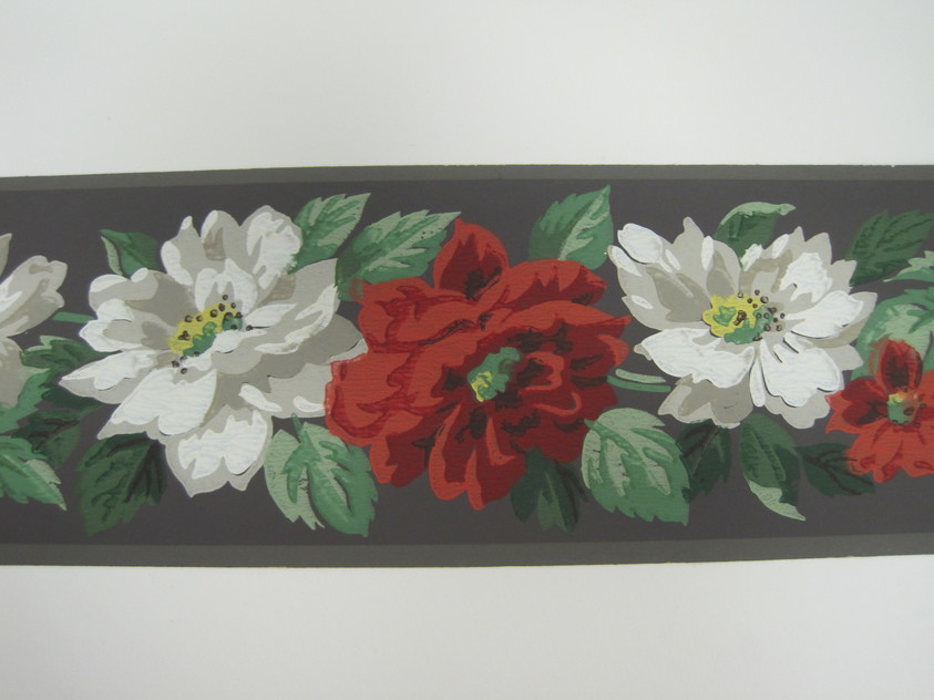Trimz Company, Inc.. <em>'Border Paper, 'Floral-Decor (Charcoal), Pattern 2919'</em>, ca. 1950. Printed paper, height: 4 in. (10.15 cm); width: 34 1/2 in. (87.6 cm). Brooklyn Museum, Gift of Kevin L. Stayton, 1992.97.4. © artist or artist's estate (Photo: Brooklyn Museum, CUR.1992.97.4_detail.jpg)