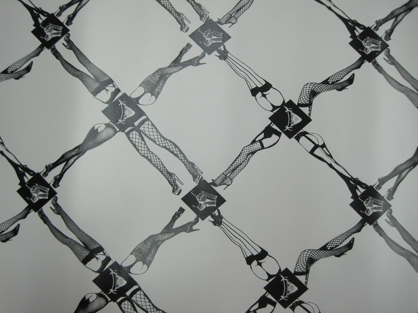 Jon Sherman (American, born 1970). <em>"Fishnet" pattern</em>, designed 2005; printed 2012. Printed paper, a: 22 1/4 x 29 5/8 in. (56.5 x 75.2 cm). Brooklyn Museum, Gift of Flavor Paper, 2012.61.3a-b. © artist or artist's estate (Photo: Brooklyn Museum, CUR.2012.61.3a-b.jpg)