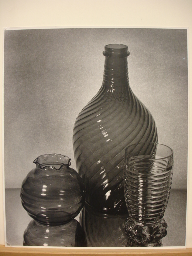 Olney R. Payne (American). <em>The Beauty of Glass</em>. print, 13 1/2 × 16 1/2 in. (34.3 × 41.9 cm). Brooklyn Museum, Gift of the artist, 42.21. © artist or artist's estate (Photo: Brooklyn Museum, CUR.42.21.jpg)