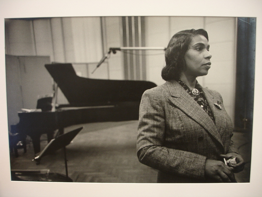 W. Eugene Smith (American, 1918-1978). <em>Marion Anderson (With Piano)</em>, ca. 1950. Gelatin silver print, Sheet: 10 7/8 x 13 7/8 in. (27.6 x 35.2 cm). Brooklyn Museum, Gift of Philip Goutell, 87.245.17. © artist or artist's estate (Photo: Brooklyn Museum, CUR.87.245.17.jpg)