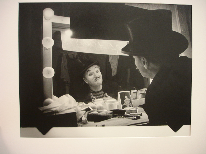 W. Eugene Smith (American, 1918-1978). <em>[Untitled] (Charlie Chaplin)</em>, 1952. Gelatin silver photograph, Sheet: 10 7/8 x 13 7/8 in. (27.6 x 35.2 cm). Brooklyn Museum, Gift of Philip Goutell, 87.245.21. © artist or artist's estate (Photo: Brooklyn Museum, CUR.87.245.21.jpg)